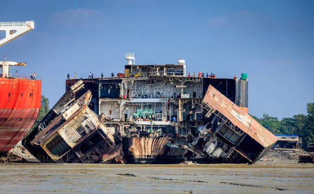 Chittagong-Ship-breaking-Yard